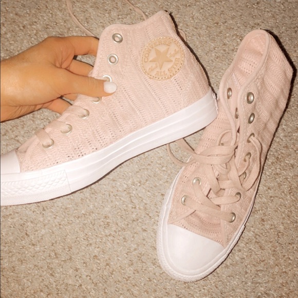 Converse Shoes - **NEW** light pink/nude crochet converse